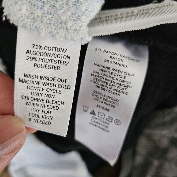 Lot of 2 Lou & Grey Women’s Cowl Neck Sweaters Size Small Blue & Black GUC - Picture 8 of 8